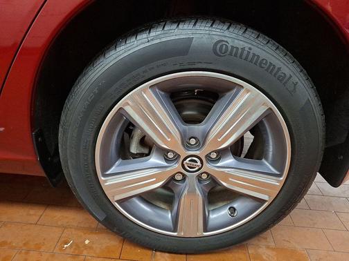 2022 Nissan Altima 2.5 SL