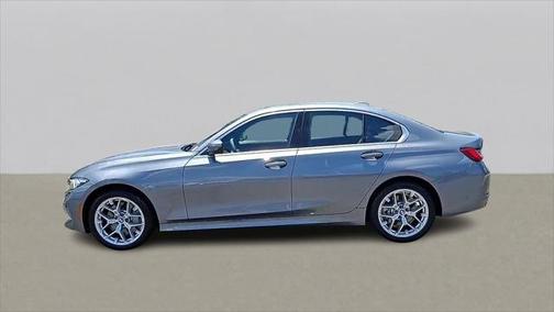 2025 BMW 330 i xDrive