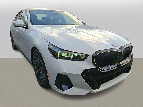 2025 BMW i5 xDrive40