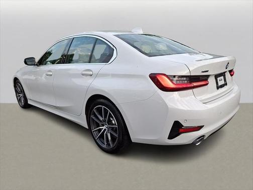 2022 BMW 330 xDrive