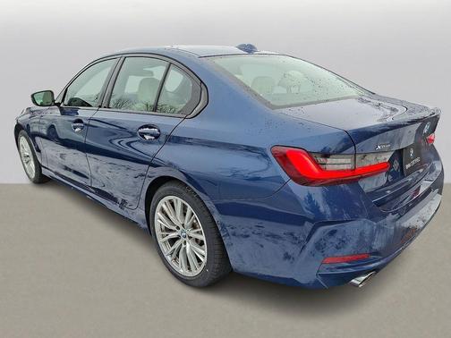 2023 BMW 330 xDrive