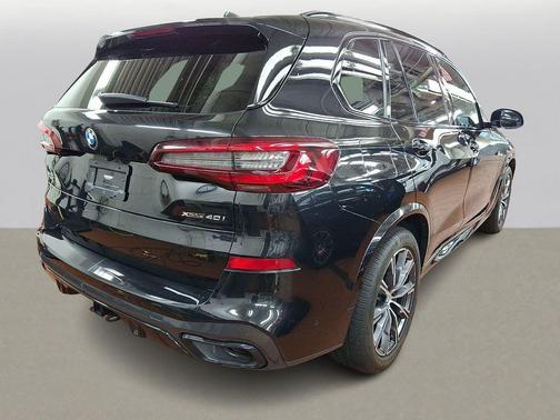 Black Sapphire Metallic 2022 BMW X5 xDrive40i