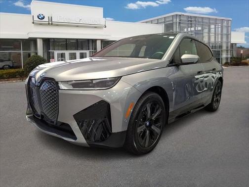 2025 BMW iX xDrive50