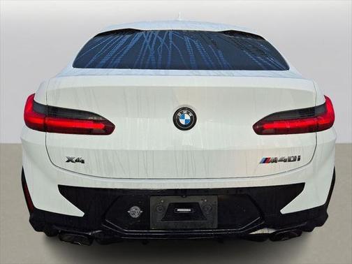 2023 BMW X4 M40i