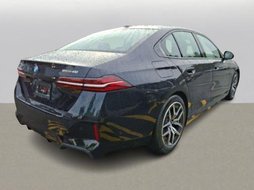 2024 BMW i5 eDrive40