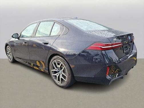 2024 BMW i5 eDrive40
