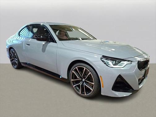 2022 BMW M240 i xDrive