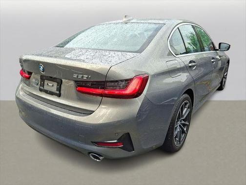 2022 BMW 330 xDrive