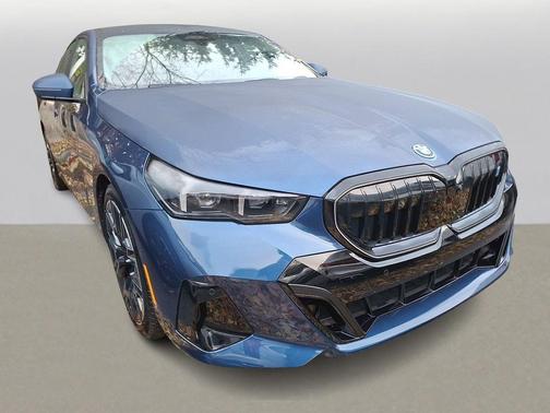 2025 BMW i5 xDrive40