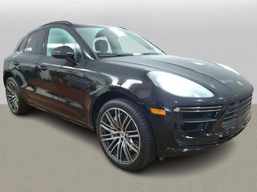 2021 Porsche Macan Turbo