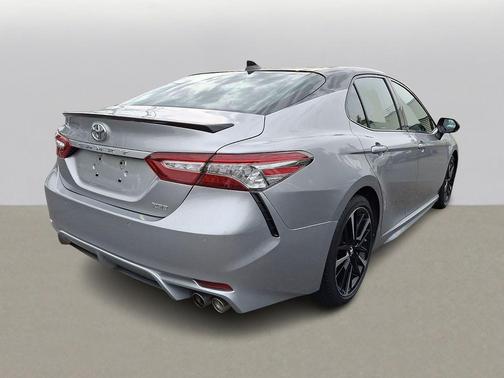 Midnight Black Metallic 2018 Toyota Camry XSE