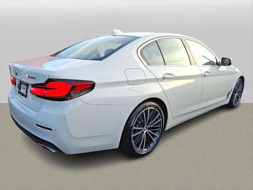 2022 BMW 540 i xDrive