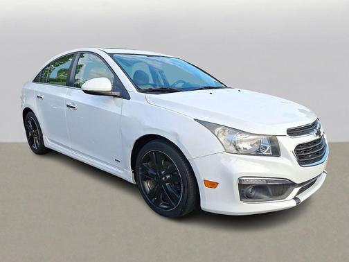 Summit White 2015 Chevrolet Cruze LTZ