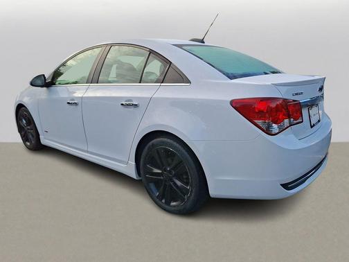 Summit White 2015 Chevrolet Cruze LTZ
