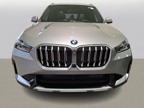 Space Silver Metallic 2026 BMW X1 xDrive28i