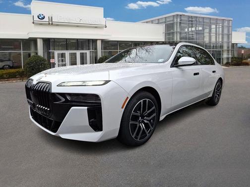 2023 BMW 760 i xDrive