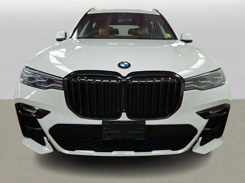 Alpine White 2021 BMW X7 xDrive40i