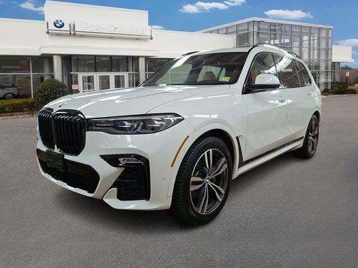 Alpine White 2021 BMW X7 xDrive40i