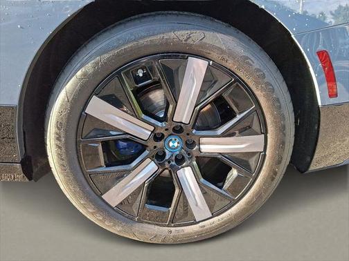 2023 BMW iX xDrive50