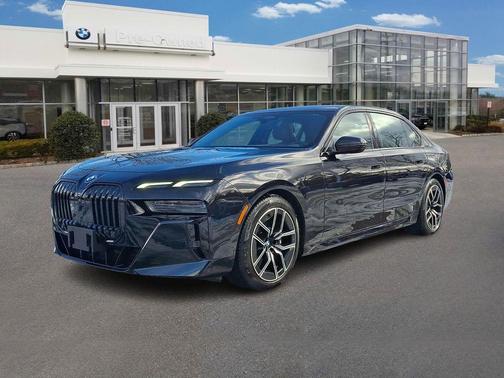 2023 BMW 760 i xDrive