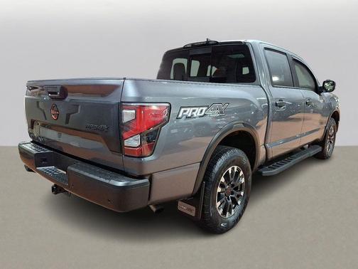2024 Nissan Titan PRO-4X