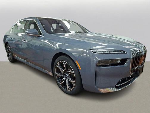 2025 BMW i7 xDrive60