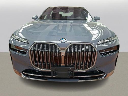 2025 BMW i7 xDrive60