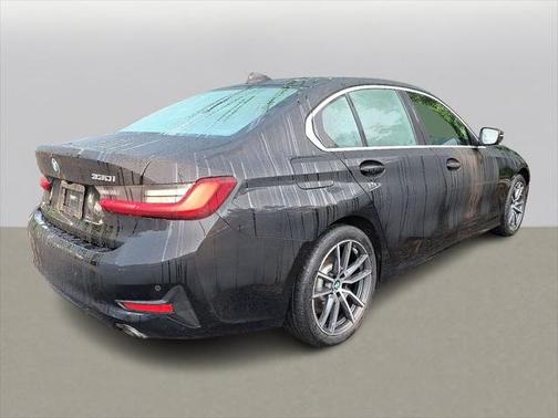 2022 BMW 330 xDrive