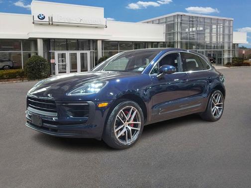 2022 Porsche Macan S