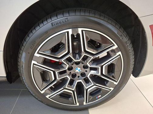 space silver metallic 2026 BMW iX xDrive60