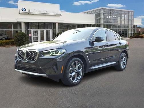 2025 BMW X4 xDrive30i