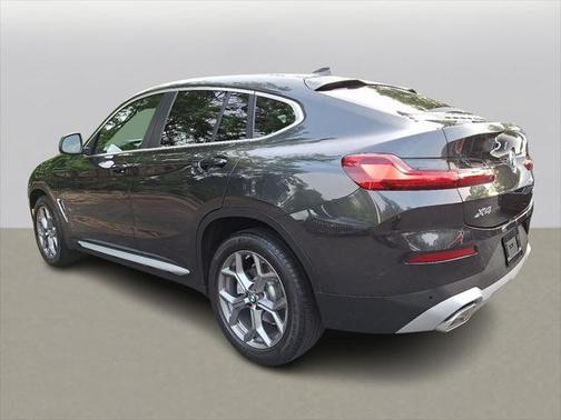 2025 BMW X4 xDrive30i