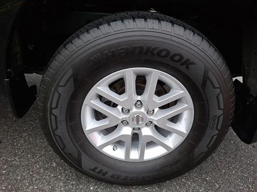 2018 Nissan Frontier SV