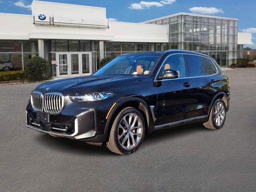 Black Sapphire Metallic 2024 BMW X5 xDrive40i