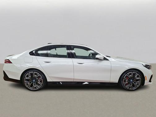 2025 BMW i5 xDrive40