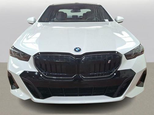 2025 BMW i5 xDrive40