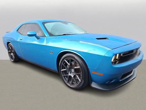 2016 Dodge Challenger R/T Scat Pack