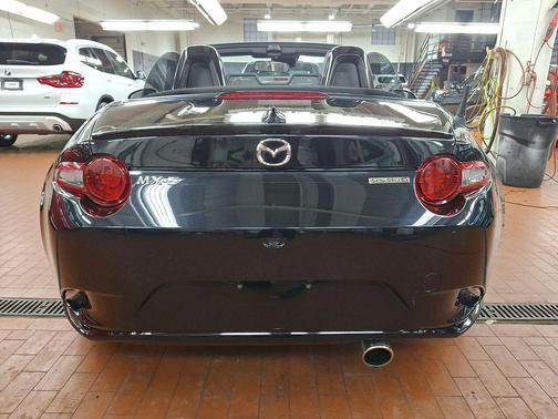 2021 Mazda MX-5 Miata Club