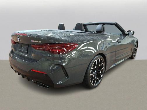 2025 BMW M440 i xDrive