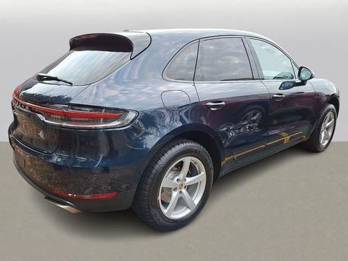 Blue 2019 Porsche Macan Macan S