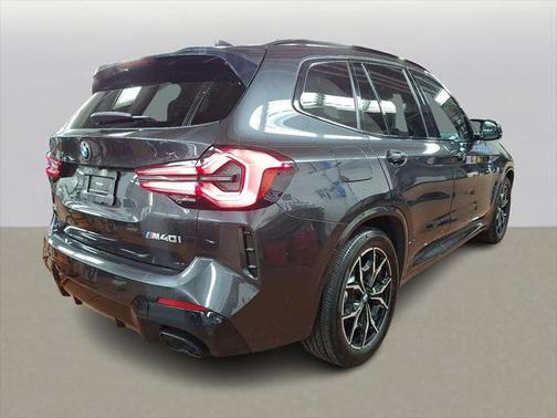 2022 BMW X3 M40i