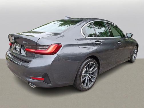 2022 BMW 330 xDrive