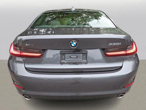 2022 BMW 330 xDrive