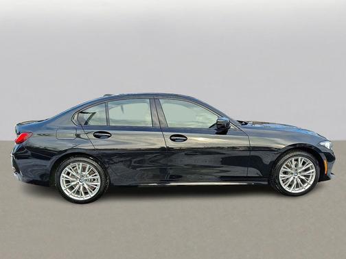 2023 BMW 330 xDrive