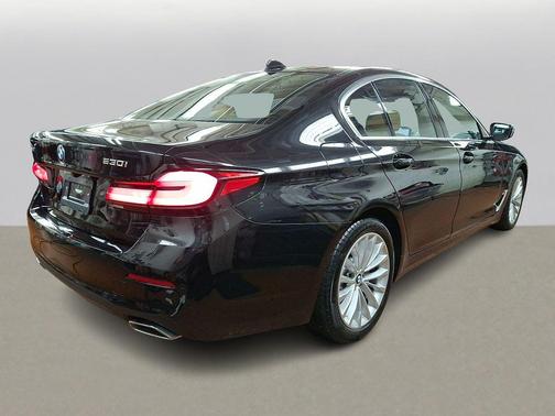 2023 BMW 530 i xDrive