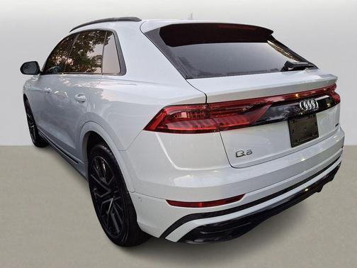 2021 Audi Q8 55 Prestige