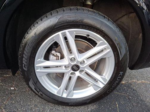 2024 Audi Q5 e 55 S line Premium Plus