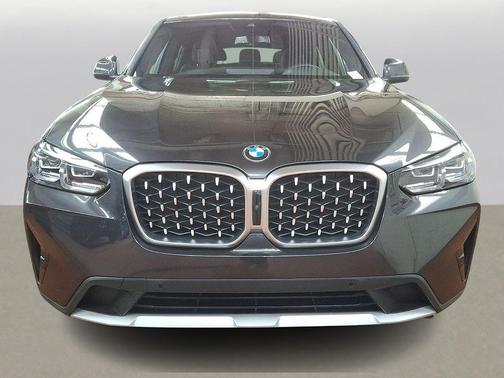 2025 BMW X4 xDrive30i