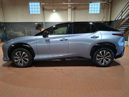 Caviar 2024 Lexus RZ 450e Premium
