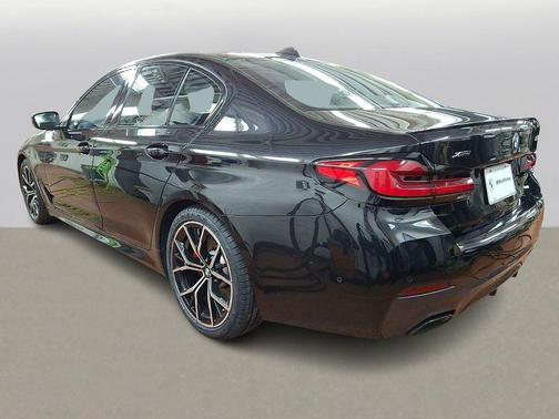 2023 BMW 530 i xDrive